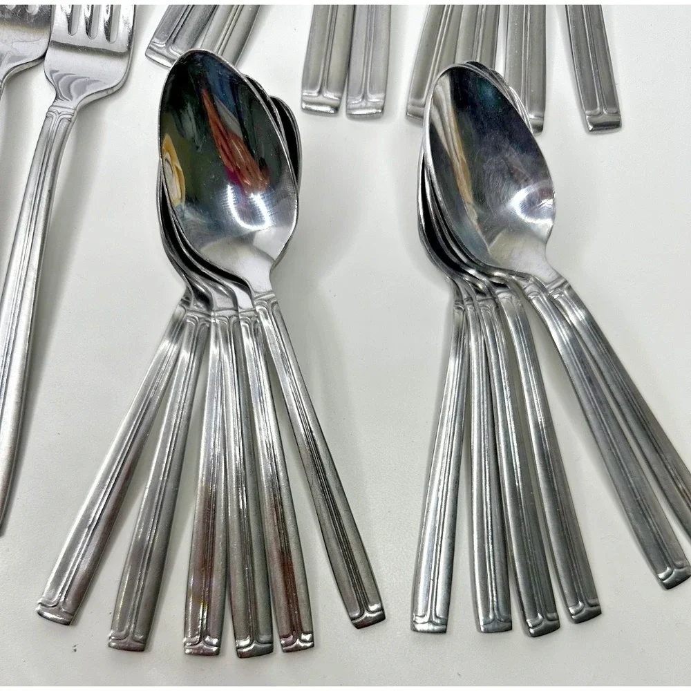 Wallace WAS244 Center Line Satin & Glossy Stainless Flatware Lot 44 Pieces